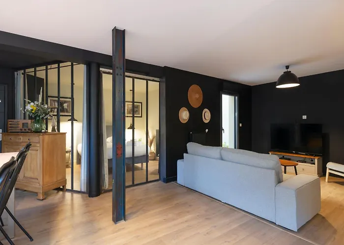 Le Du Tapis - Avec Place De Parking アパート ナンシー