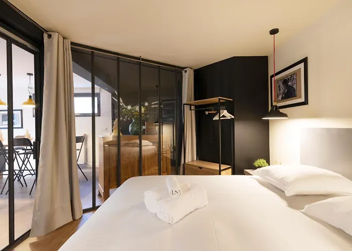 Le Du Tapis - Avec Place De Parking ナンシー