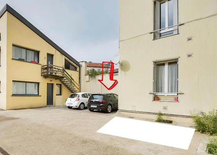 Le Du Tapis - Avec Place De Parking ナンシー